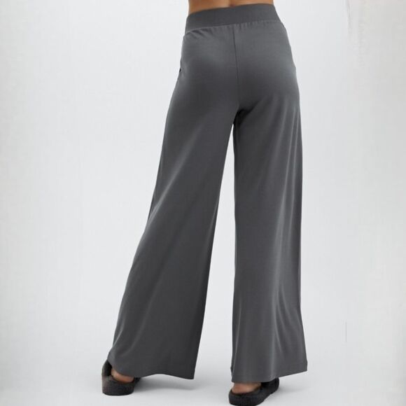 Fabletics Gray Sleek Knit Wide Leg Pant - Picture 3 of 15